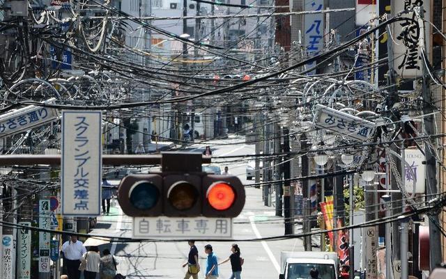 日本随处可见的电线杆