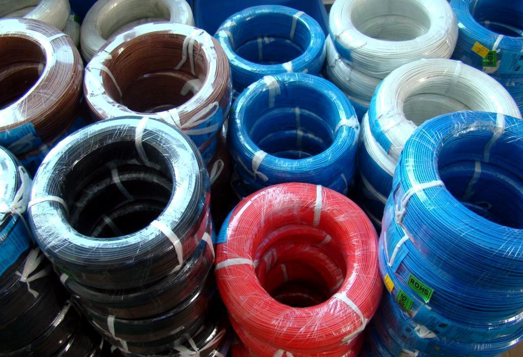 每年用电持续增长,要注意电线...