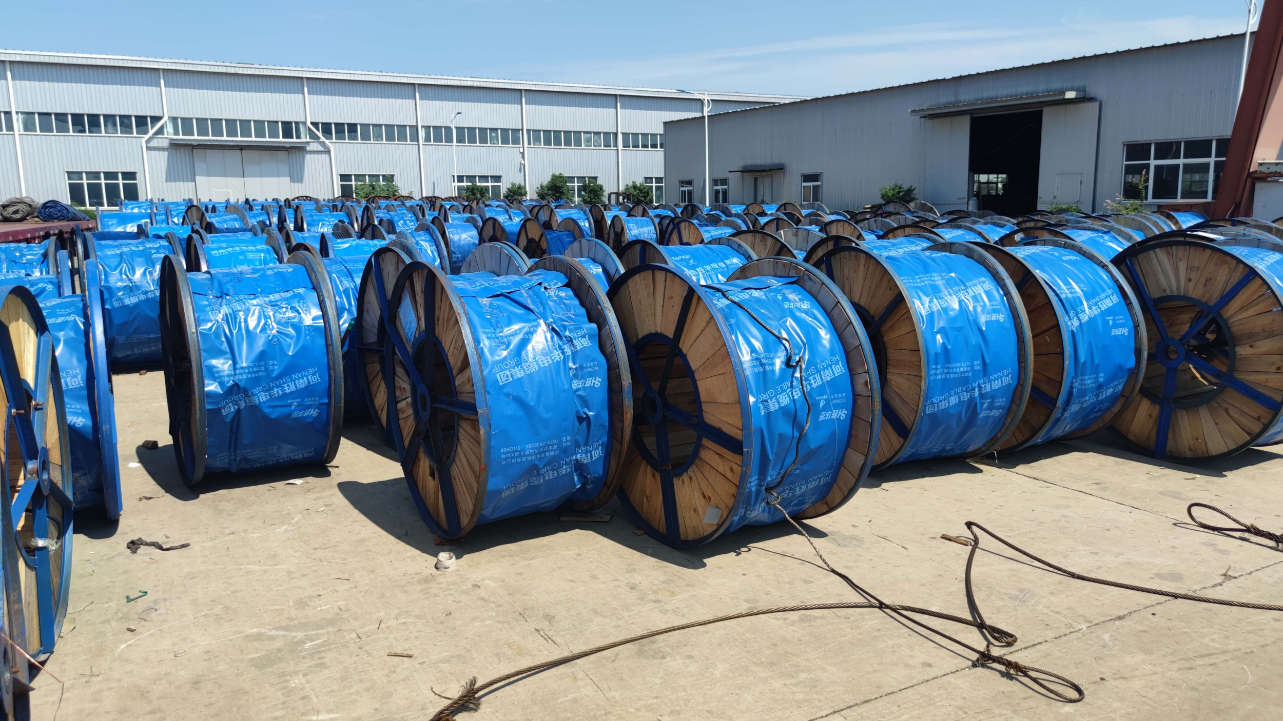 电力电缆-上海新宝gg集团公司电缆生产厂家