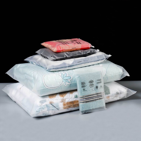 pe透（tòu）明磨砂（shā）拉鏈袋